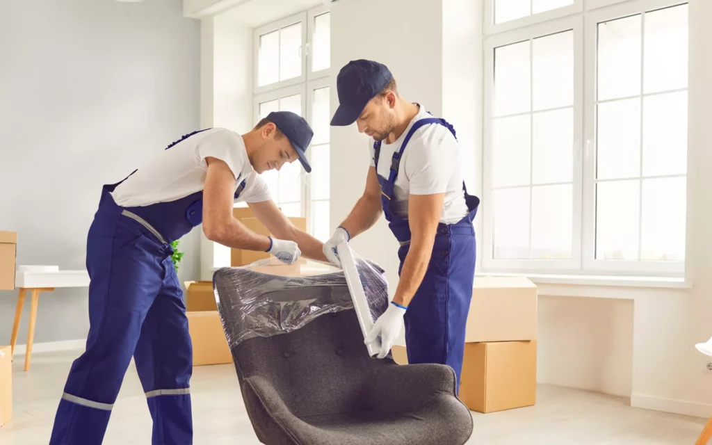 professional apartment movers in Dubai